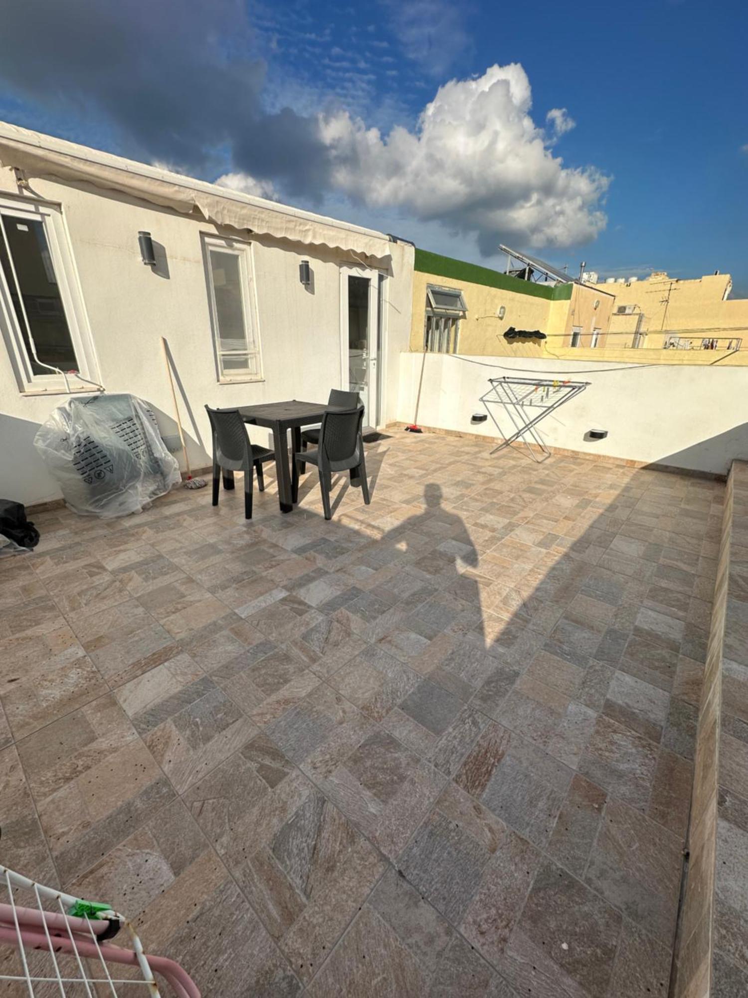 One Bedroom Appartment With Terrace In Sliema Exterior photo